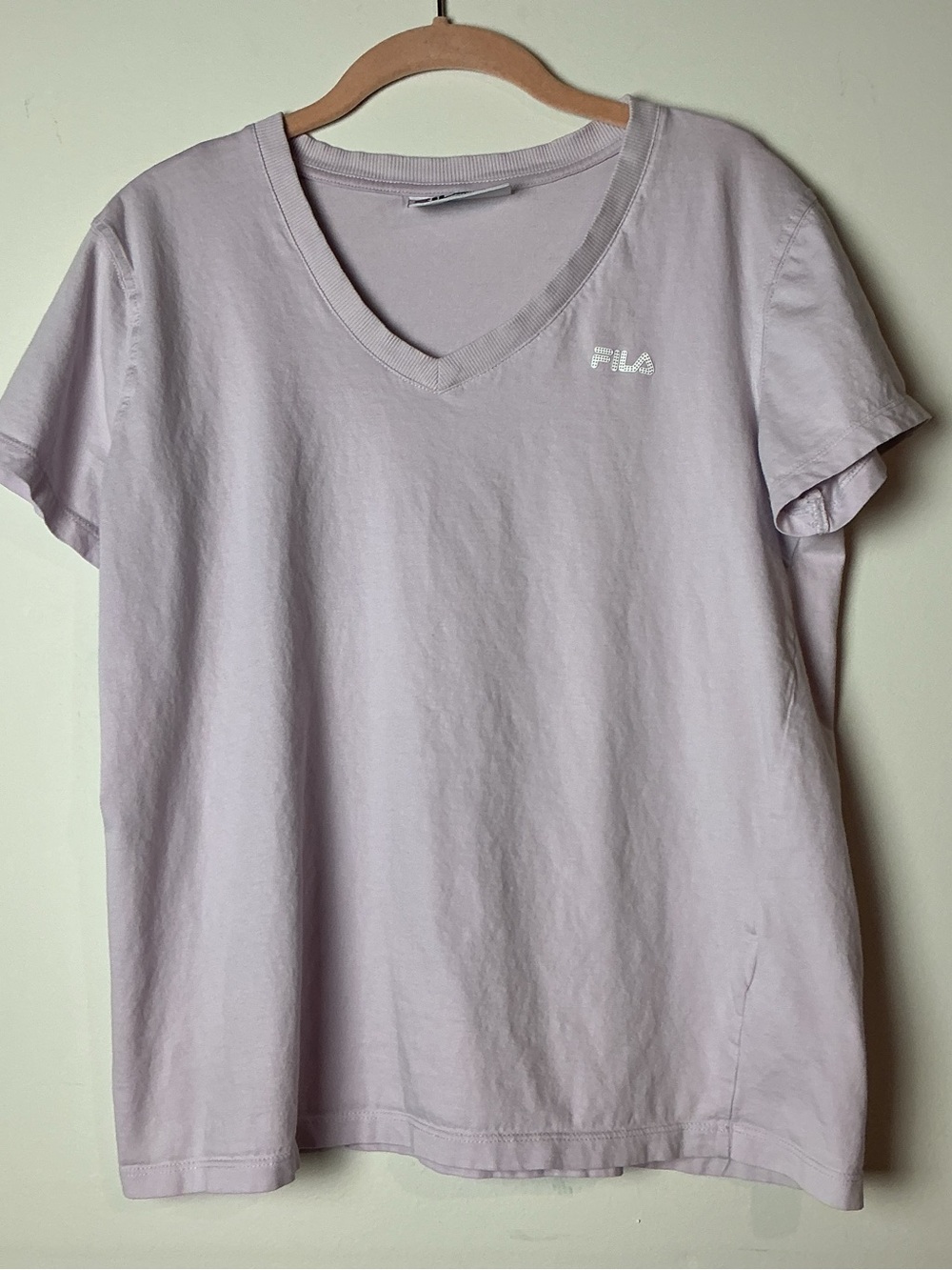 FILA Women's Lavender V-Neck Tee Size L
